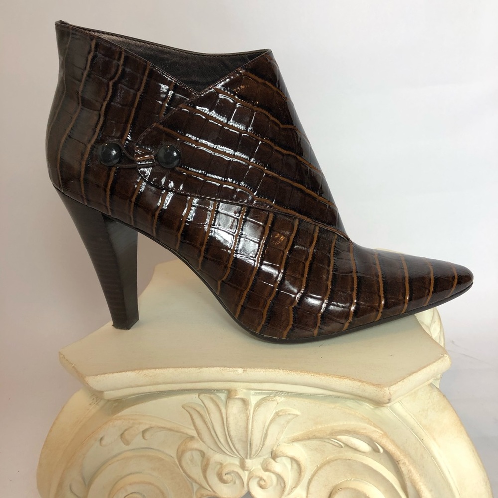 Via Spiga Crocodile Embossed Patent Leather Boots